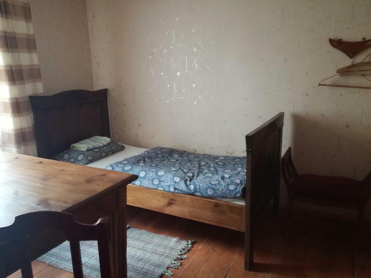 Gasthaus Lauku Viesu Maja Bajari Rucava Exterior foto